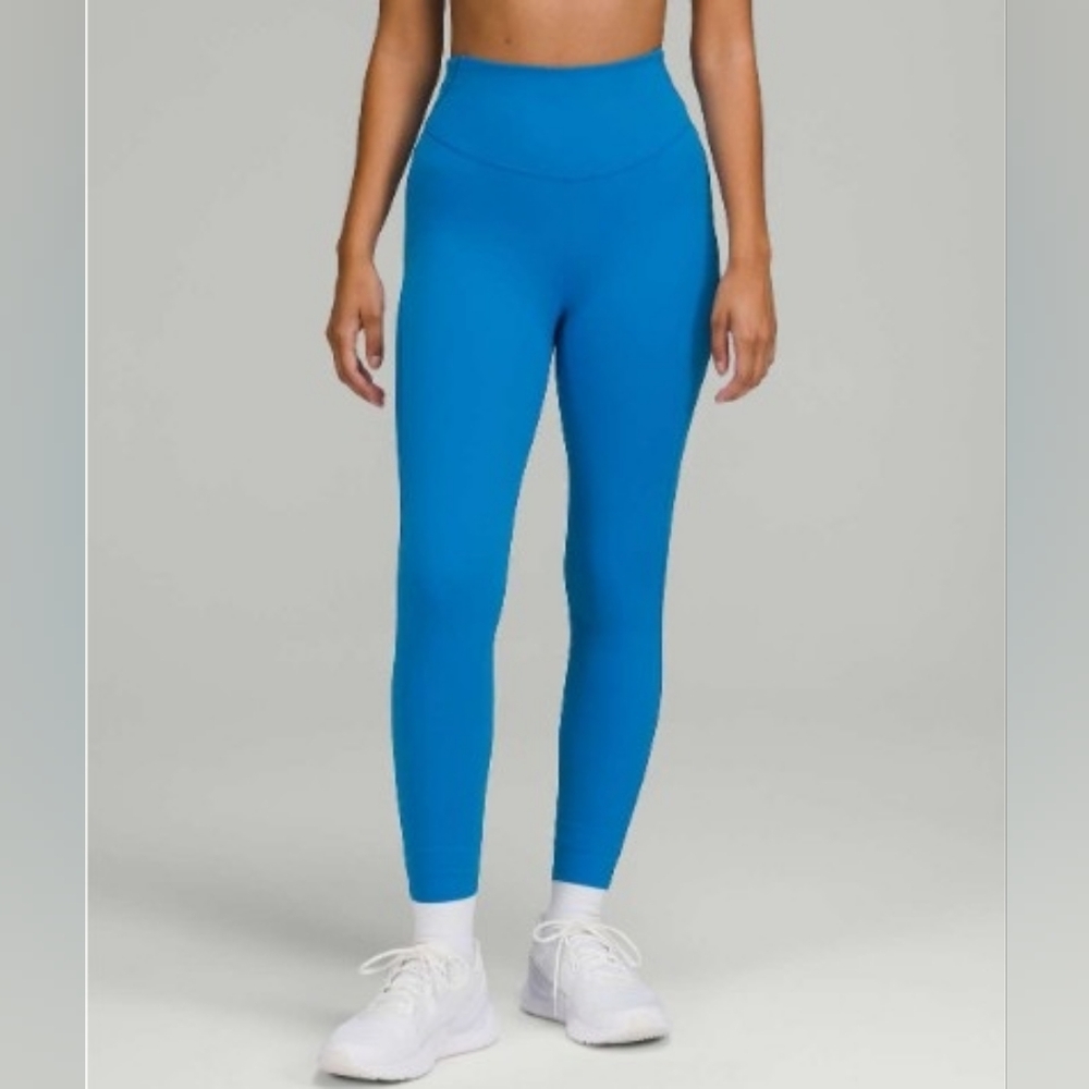 Lululemon 'Base Pace' High-Rise Tight 25" in Poolside Blue - Size 18